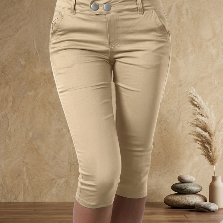Calyra Slim Capris Pants