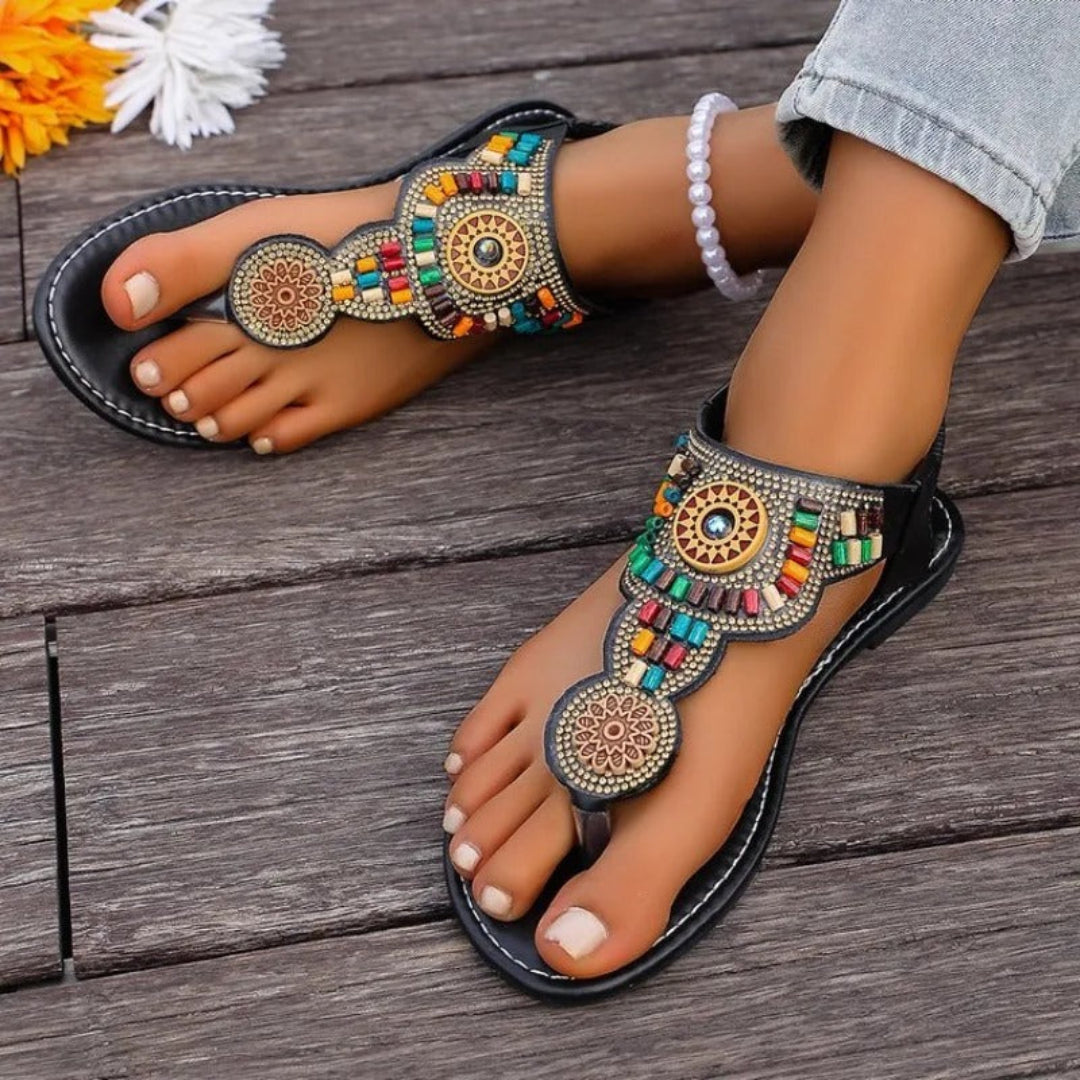 Kaia nomad retro sandals for women, vintage-inspired flat sandals for casual summer and everyday wear