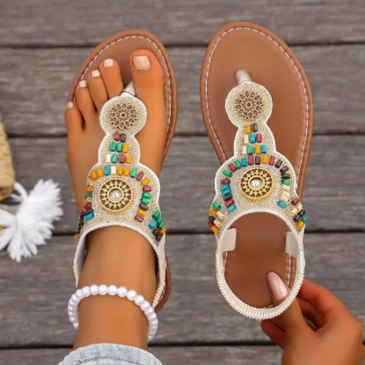 Kaia nomad retro sandals for women, vintage-inspired flat sandals for casual summer and everyday wear
