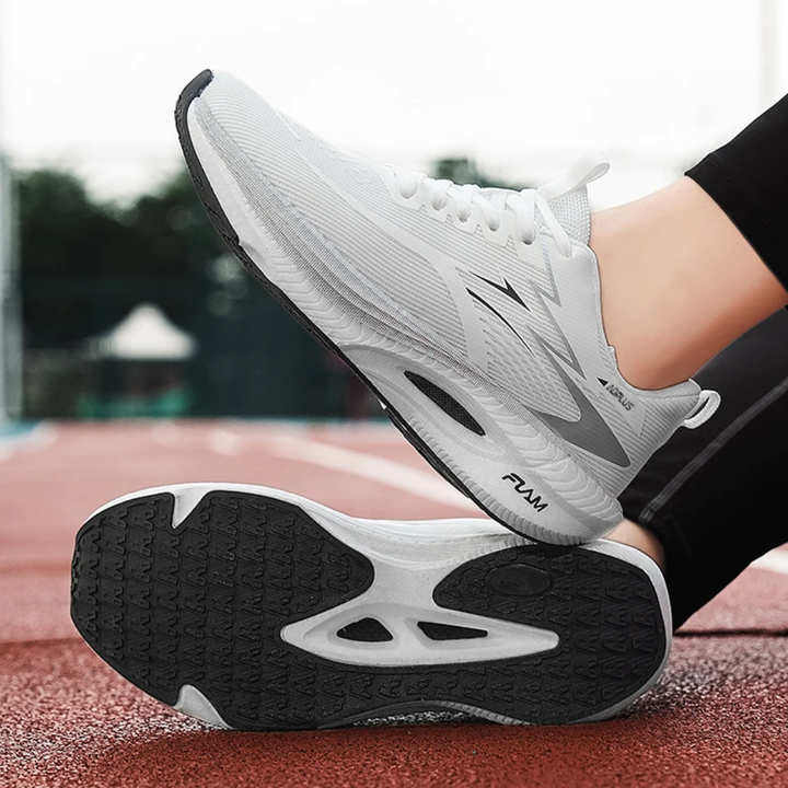 White Savage Flow Carbon Support Running Shoes on a blurred outdoor background